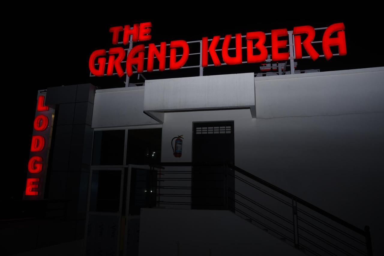 Hotel Grand Kubera Chikmagalur Exterior photo