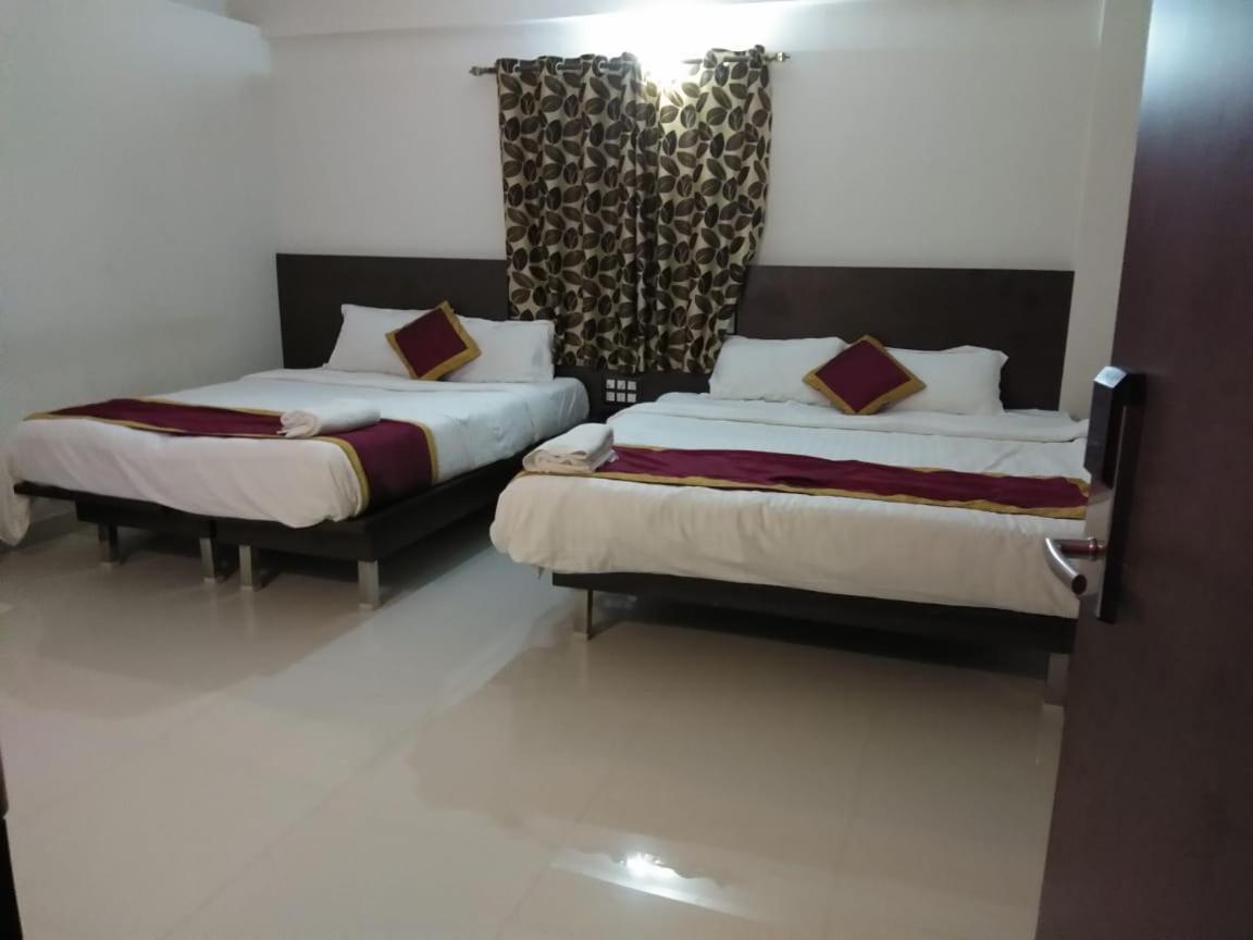 Hotel Grand Kubera Chikmagalur Exterior photo